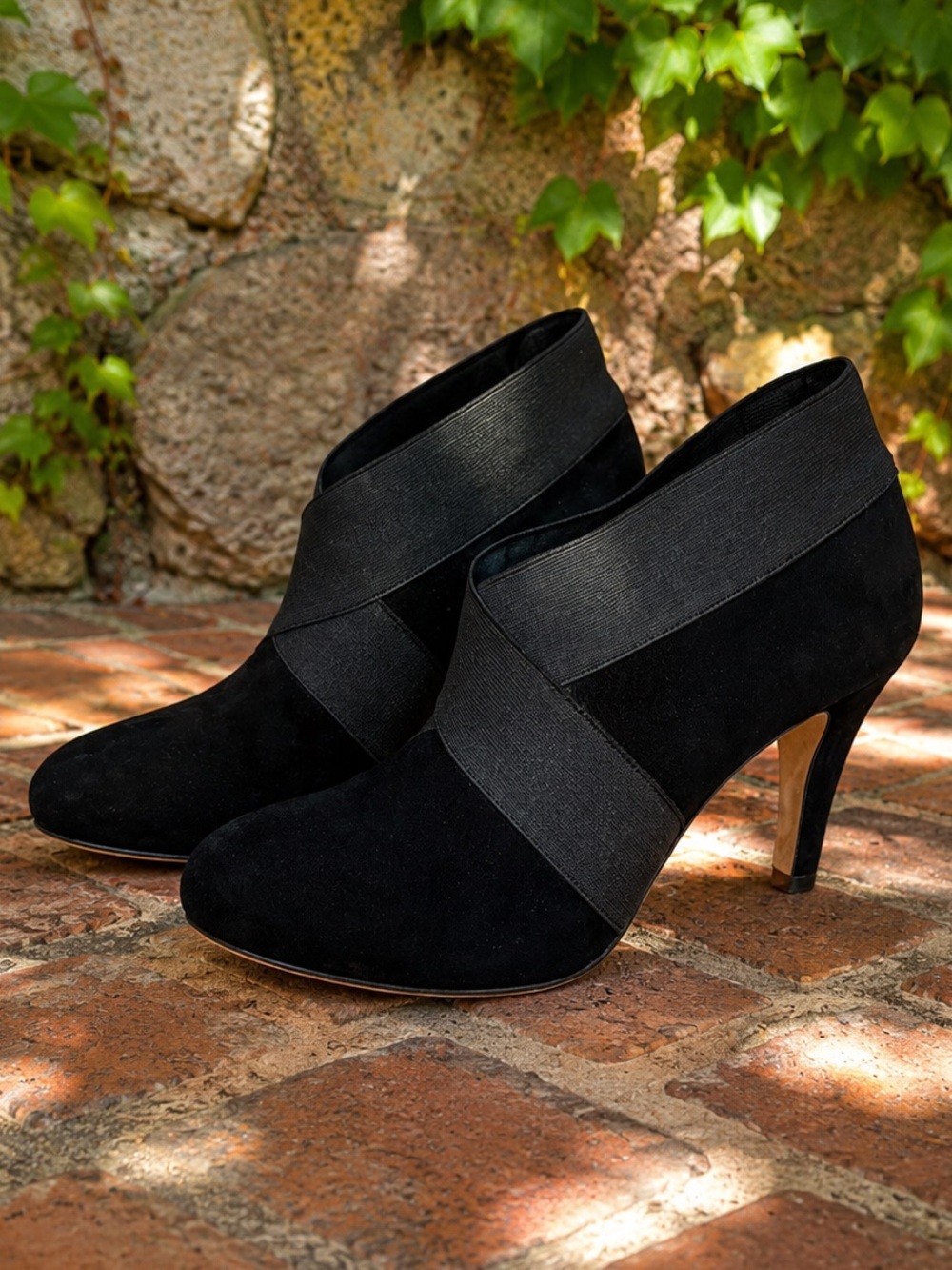 SAKS FIFTH AVE Quiet Luxury Black Suede Ankle Boots with Stretch Topline, 8